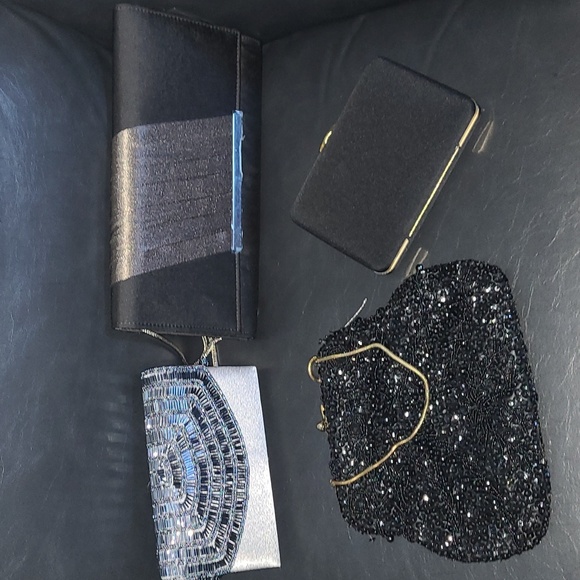 💕Lot of 4 Evening Handbags NWT and NWOT💕 - Picture 13 of 14